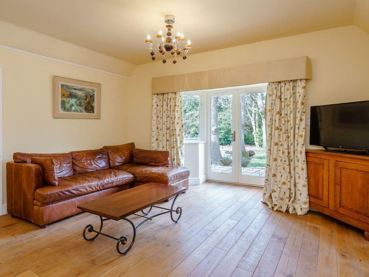 The Kingsley At Eversley エクステリア 写真